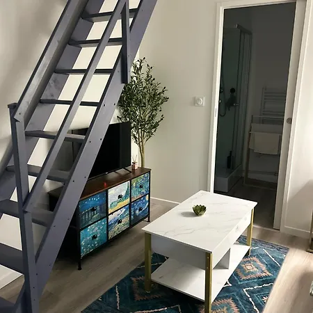 Maisonnette Neuve, Centre-ville, 20mn De Paris *
