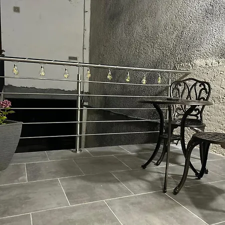 Maisonnette Neuve, Centre-ville, 20mn De Paris *