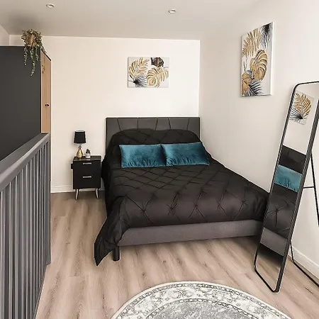 Maisonnette Neuve, Centre-ville, 20mn De Paris 펜션 에르블레